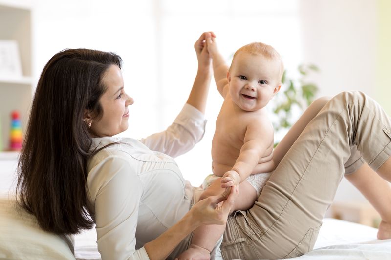 baby, mommy and baby, mom holding baby