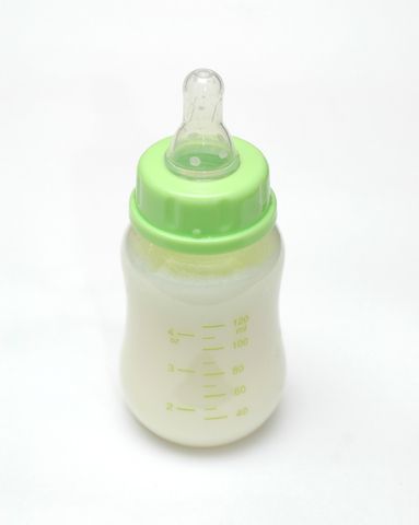 BOTTLE BREASTFEEDING