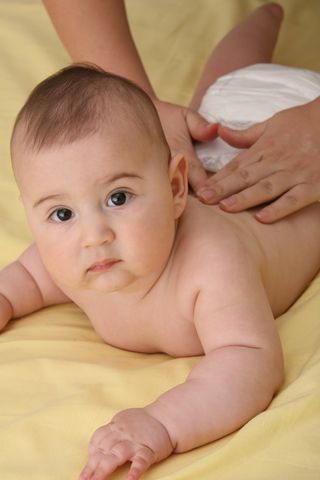 how to massage a baby, baby massage techniques, step by step baby massage
