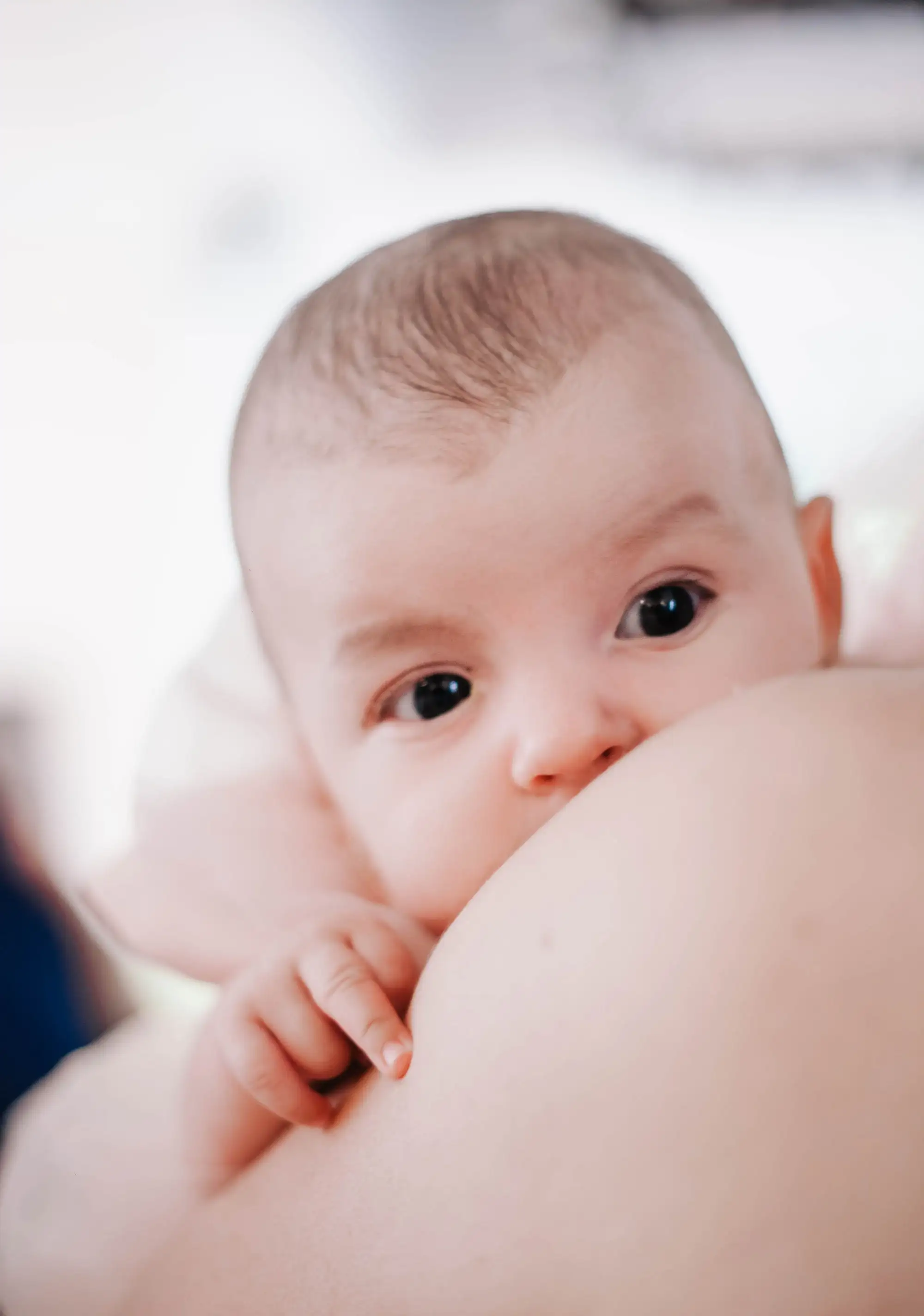 breastfeeding, dangle feeding, breast feeding, milk ducts, unclog milk ducts