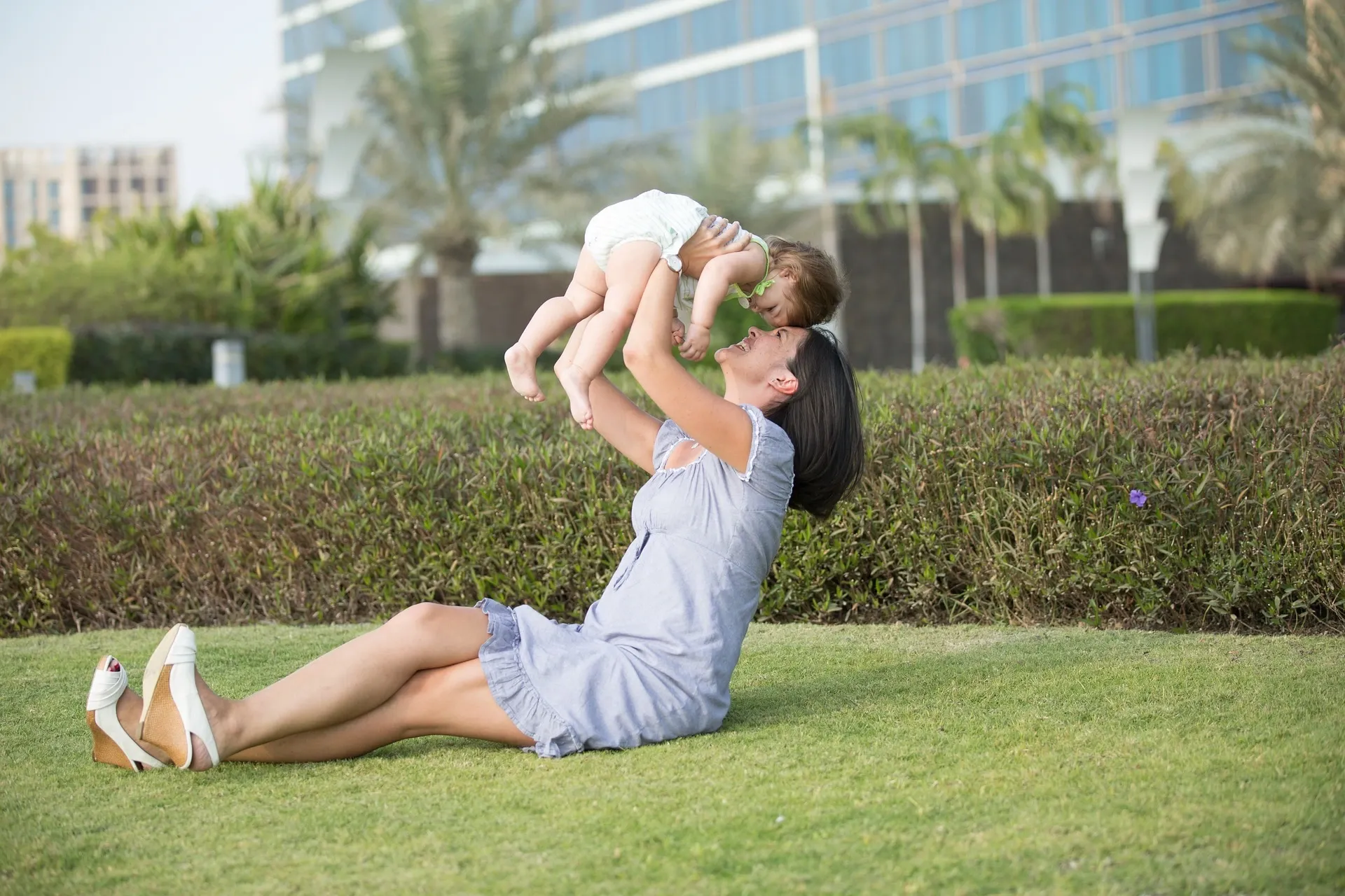 mother and baby playing, playing mom and baby