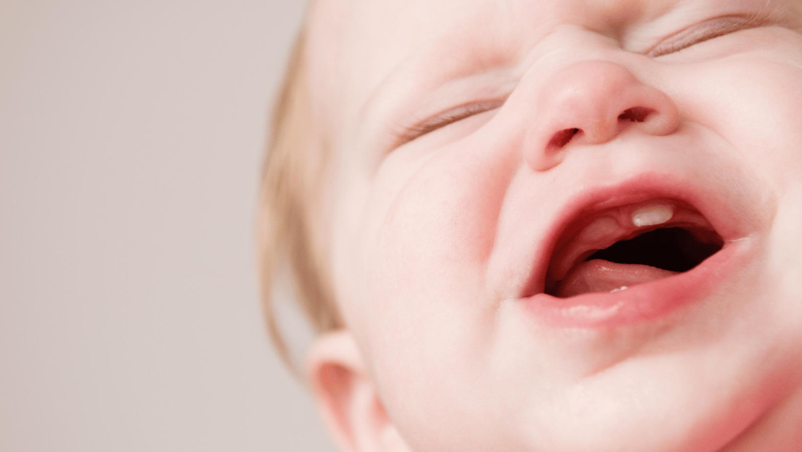 Teething pain - Baby crying