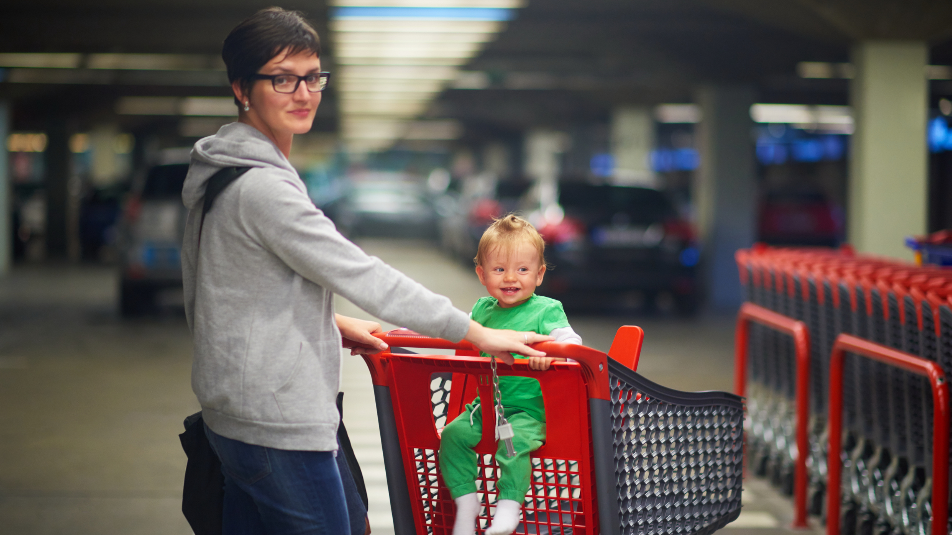 Tips for Stress-Free Grocery Shopping With a Baby