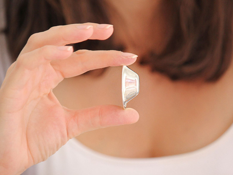 Silver mama nipple cup