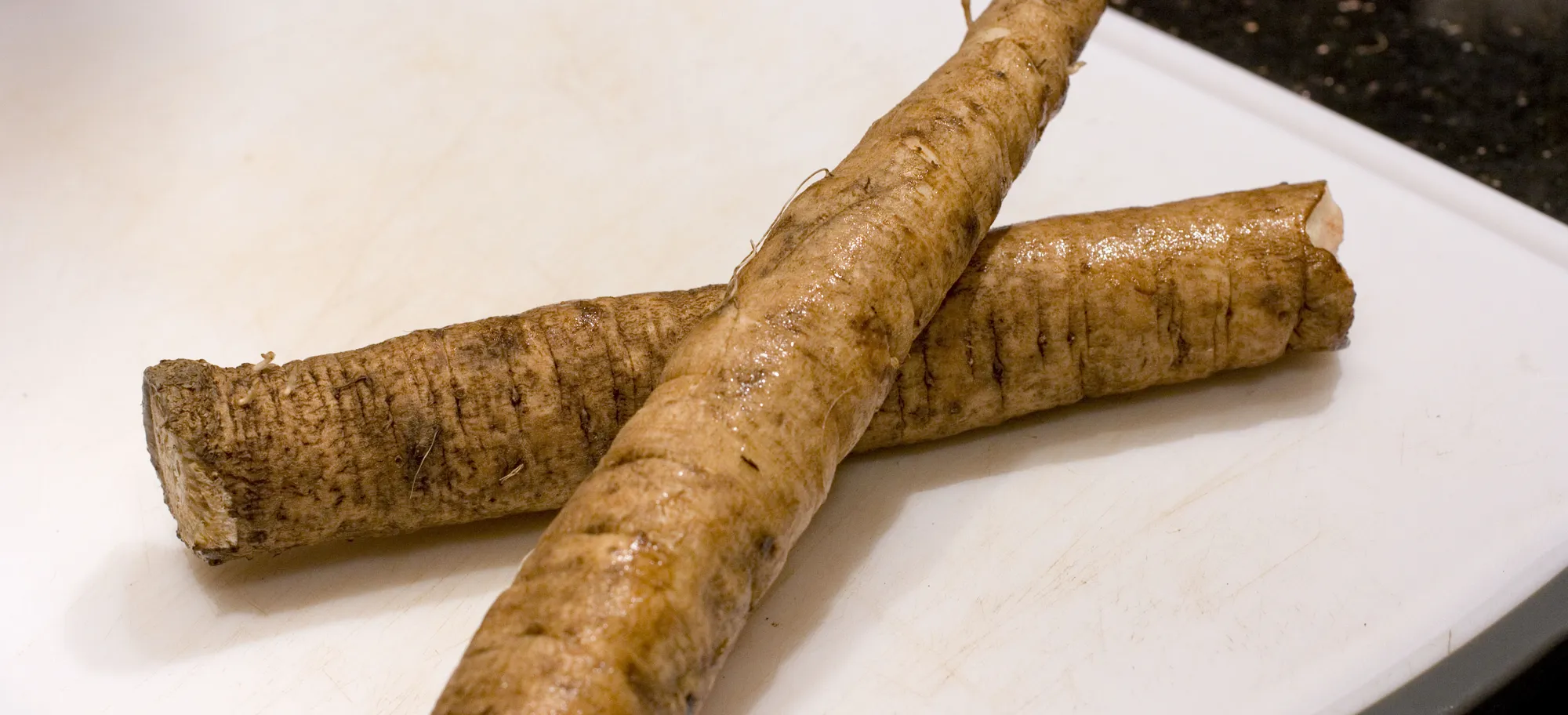 Is Burdock Root Safe While Breastfeeding?