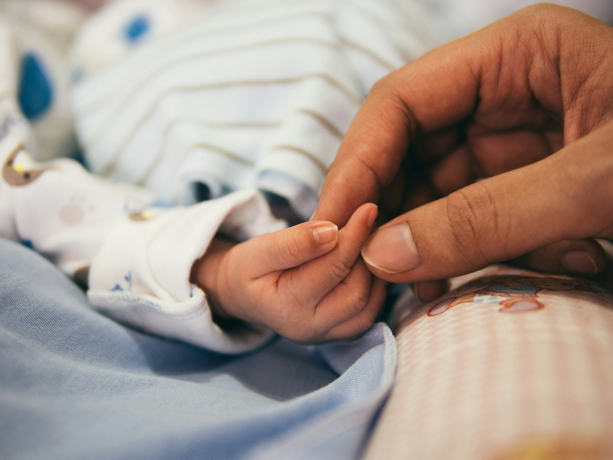 Acne Issues in Mom and Baby During Breastfeeding