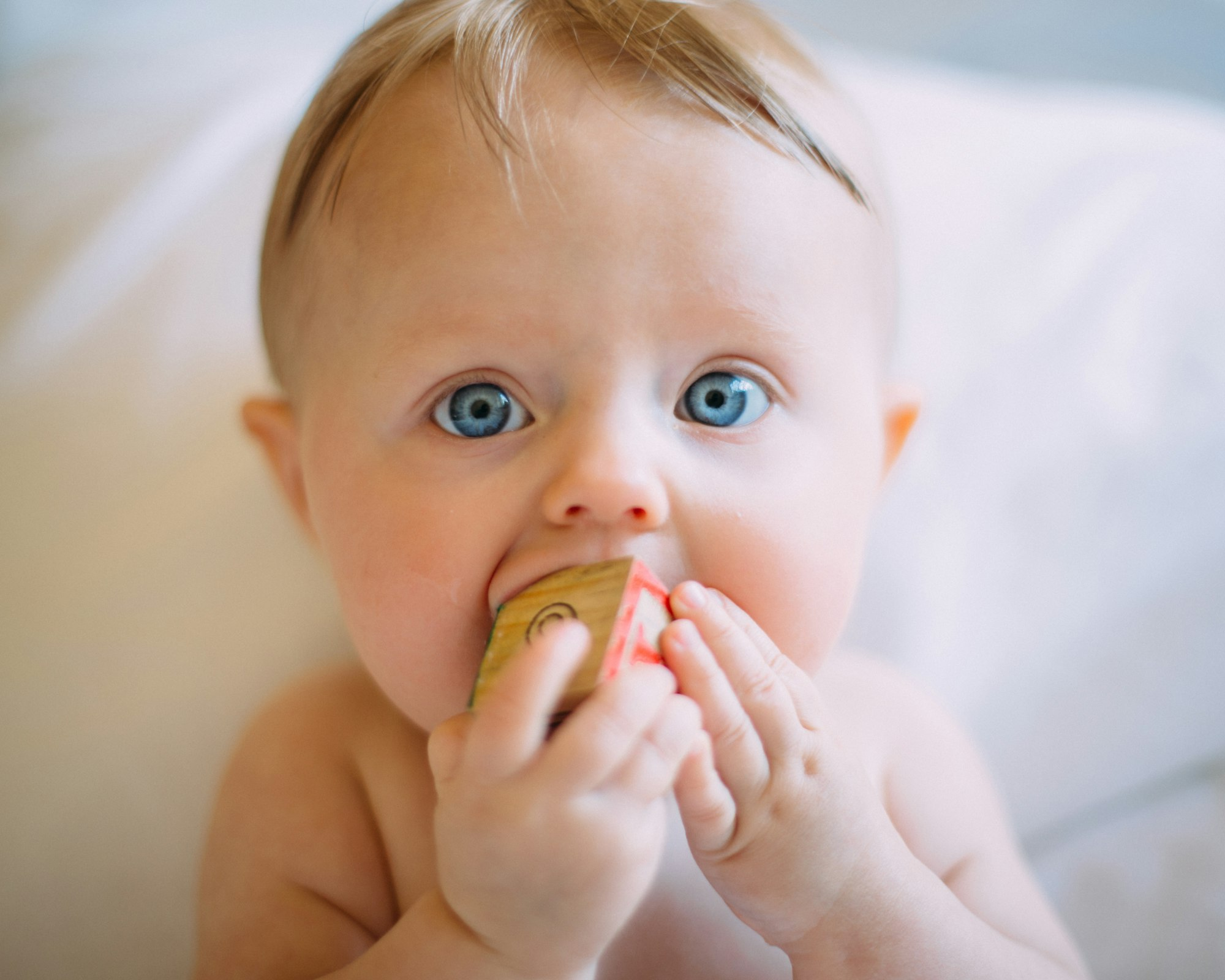 Teething Symptoms – How to Tell if Your Baby Is Teething