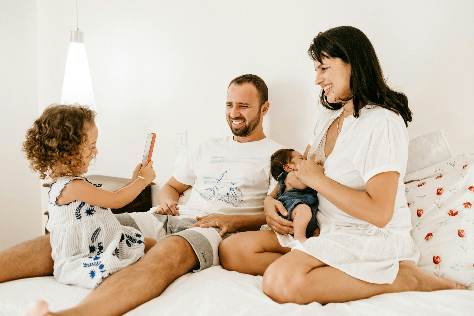 Getting Pregnant While Breastfeeding – Is It Possible?